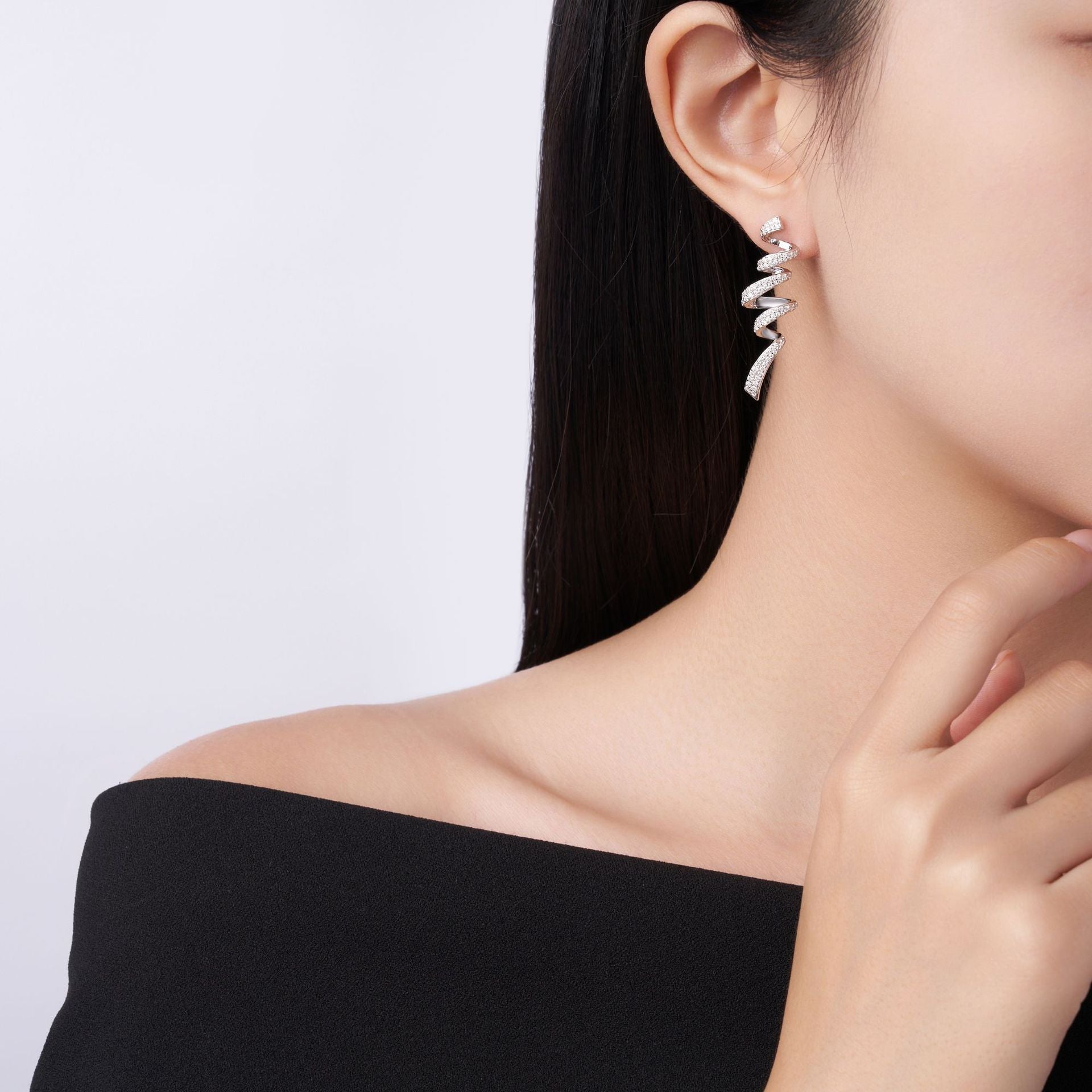 עגילים Aveline